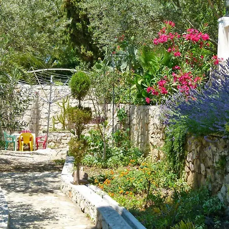 Apartman Tija By Interhome