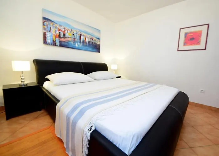 Apartman Apartment Tija By Interhome