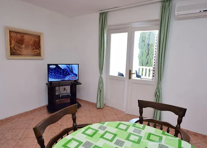 Tija By Interhome شقة تروغير